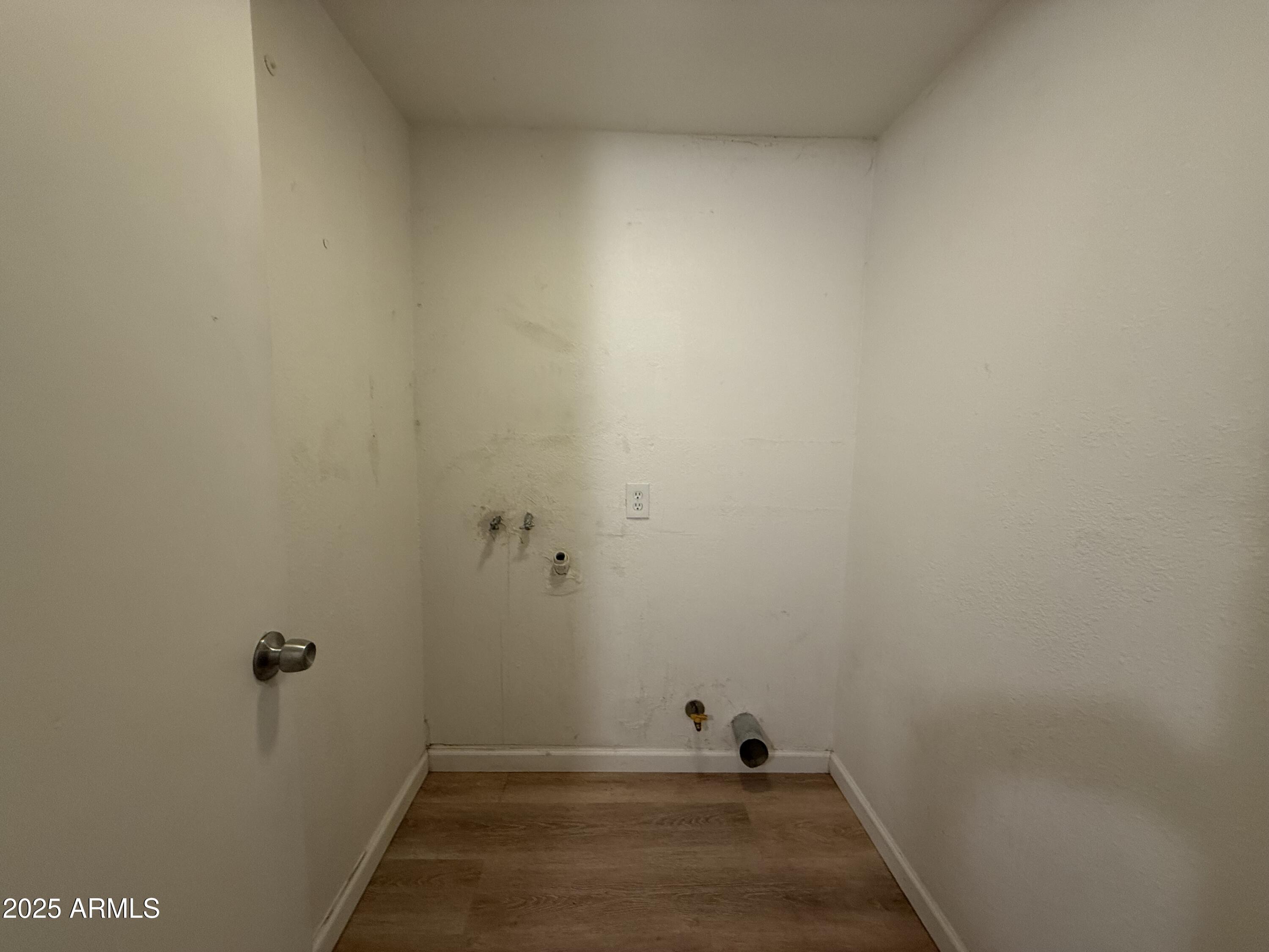 1218 West Cinnabar Avenue Phoenix, AZ 85021 - Photo 18 of 31 a view of room