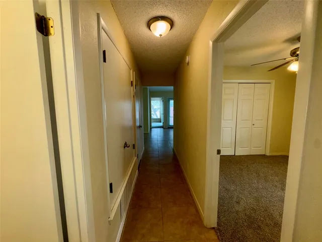 $1,975 | 223 Stowaway Cove, Unit B, Lakeway, TX 78734