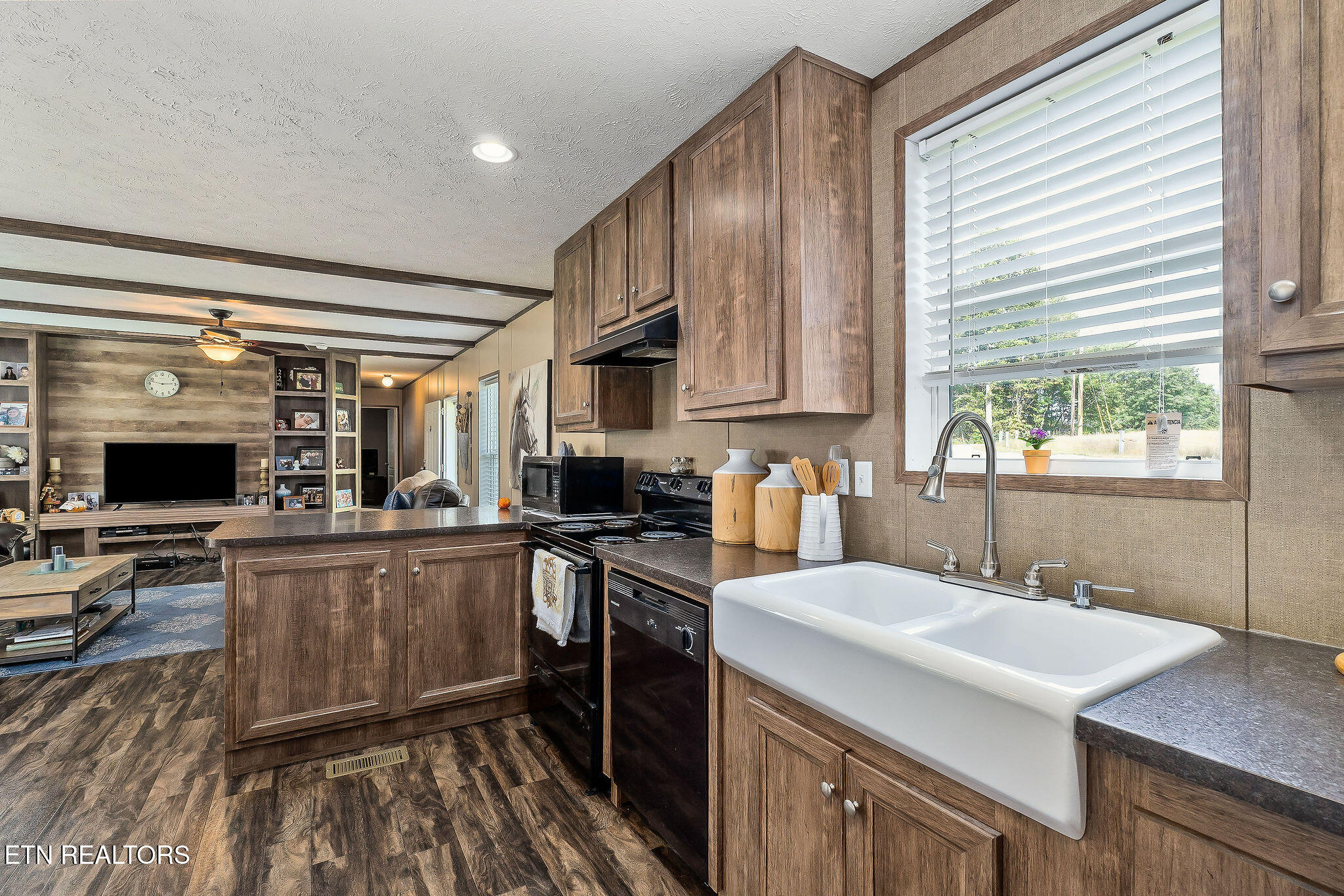 1180 Lake Hill Road Monterey, TN 38574 - Photo 14 of 43 DSC03455