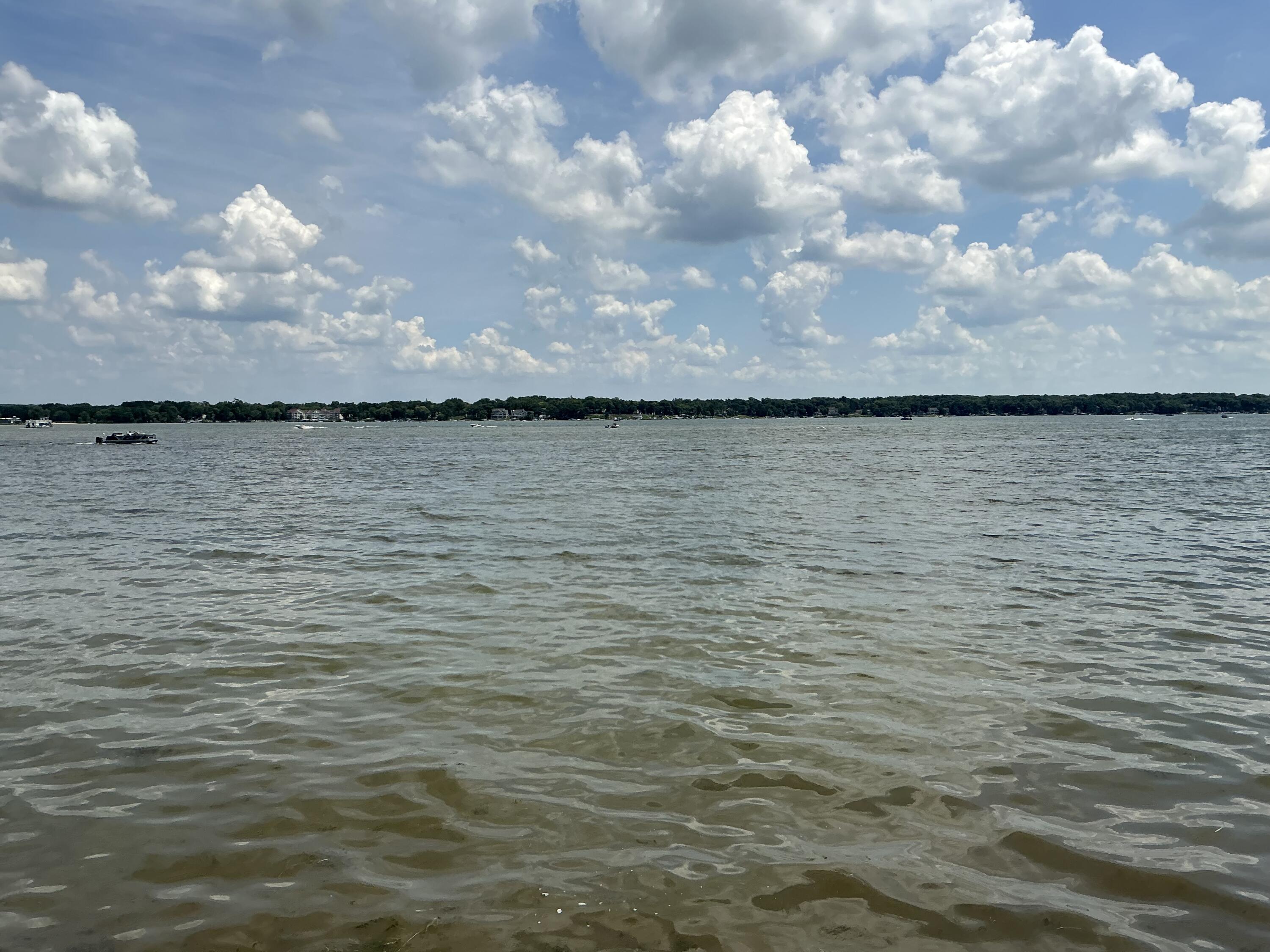 2400 Geneva Street, Unit 1812 Delavan, WI 53115 - Photo 22 of 74 IMG_0427