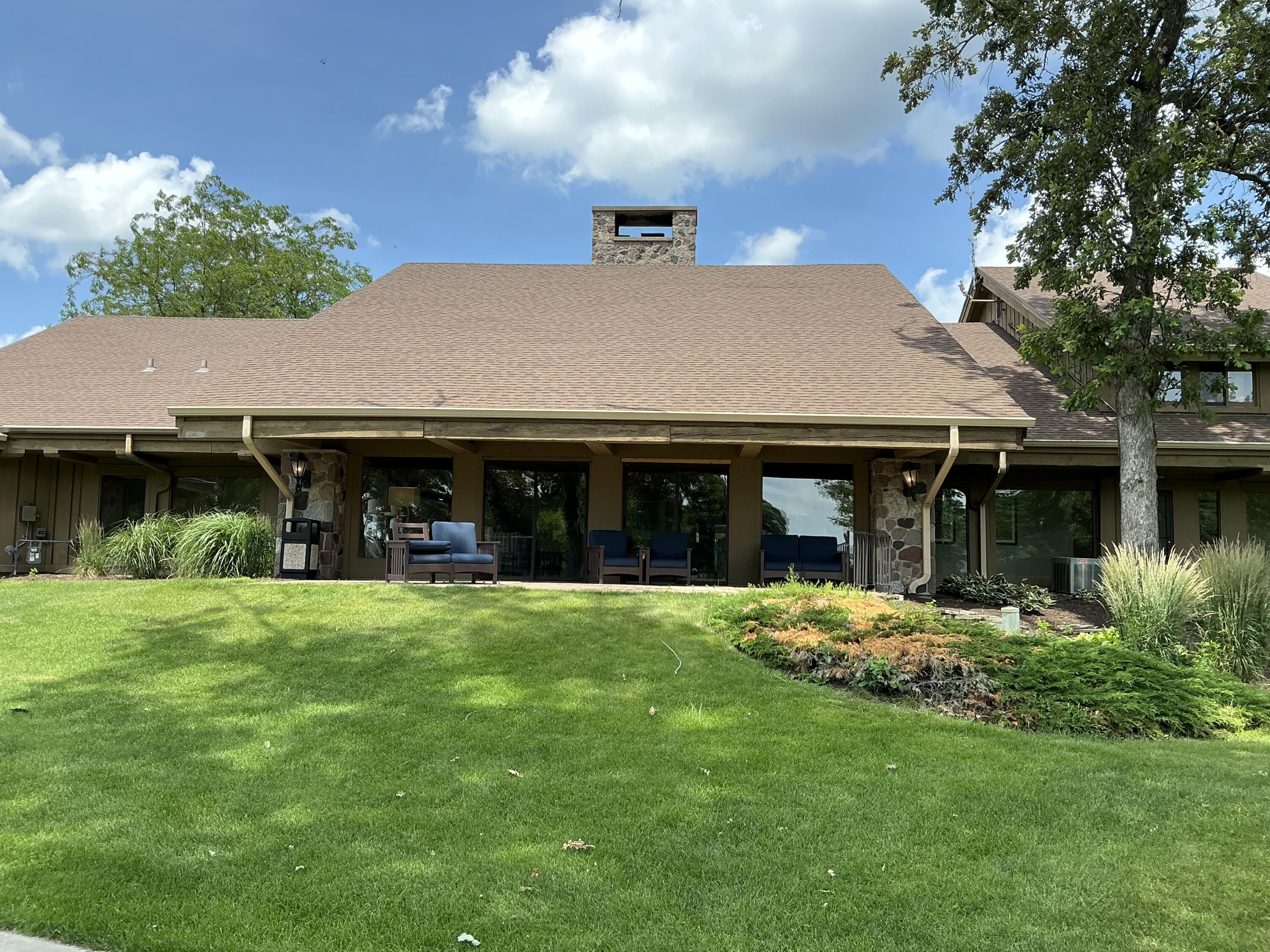 2400 Geneva Street, Unit 1812 Delavan, WI 53115 - Photo 27 of 74 IMG_0410