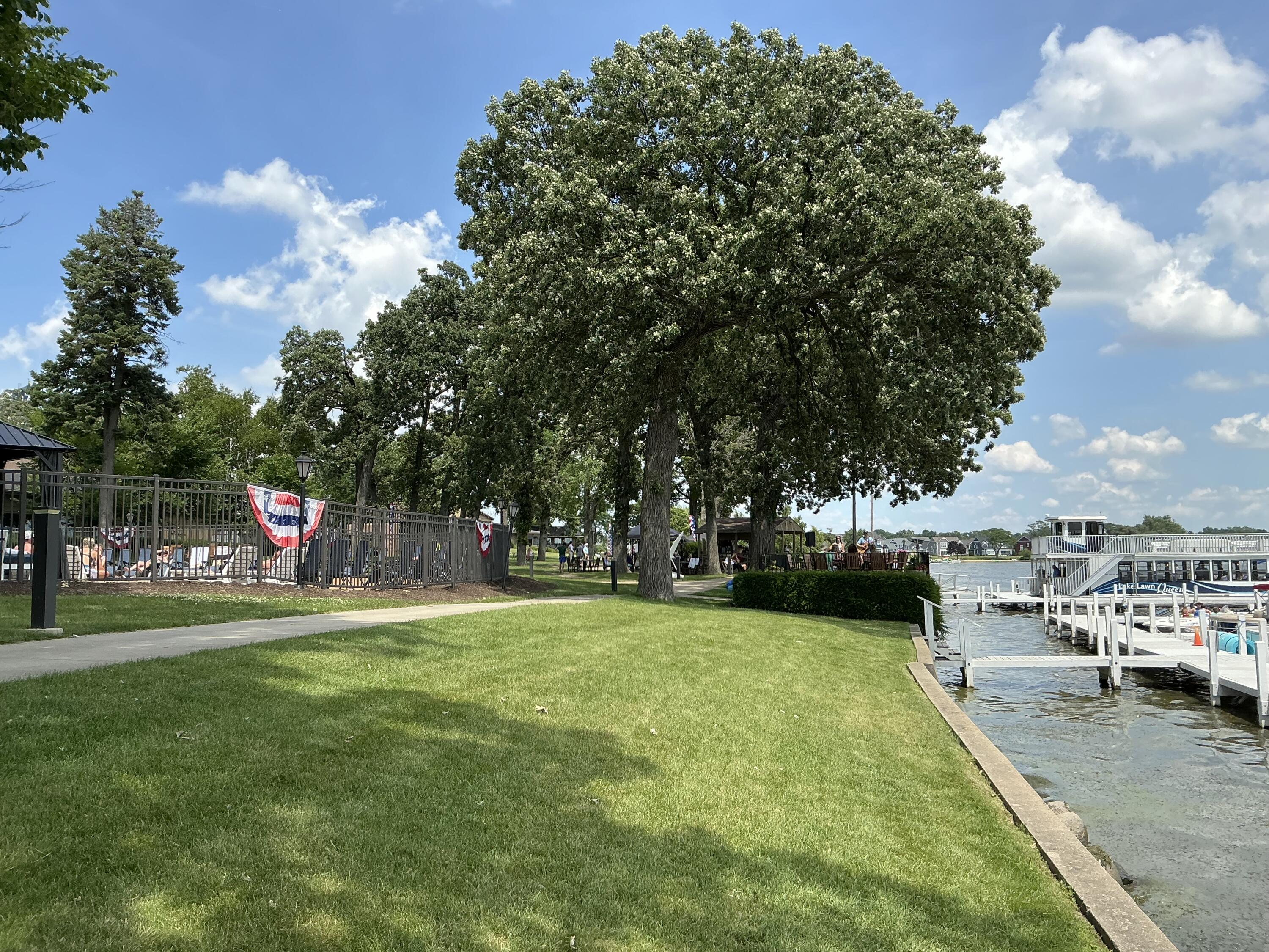 2400 Geneva Street, Unit 1812 Delavan, WI 53115 - Photo 4 of 74 IMG_0415