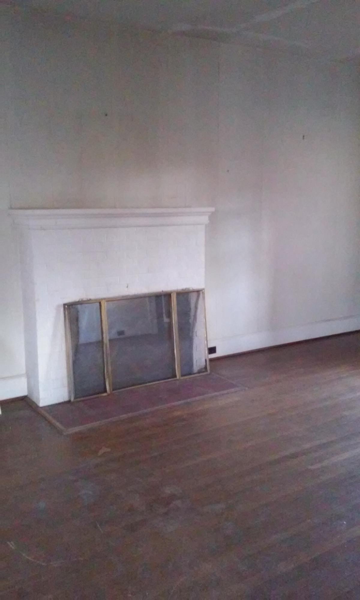 3014 Linwood Road Northwest Roanoke, VA 24017 - Photo 14 of 14 3014i