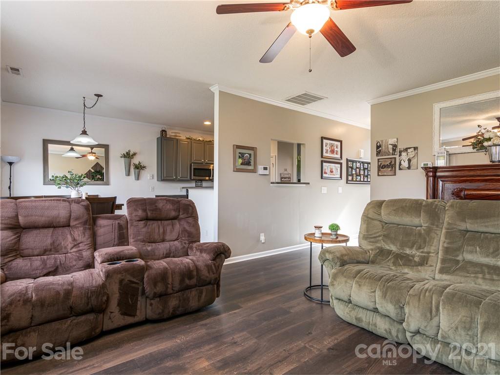 70 Woodfern Road Fletcher, NC 28732 - Photo 12 of 31 Gallery Image 12