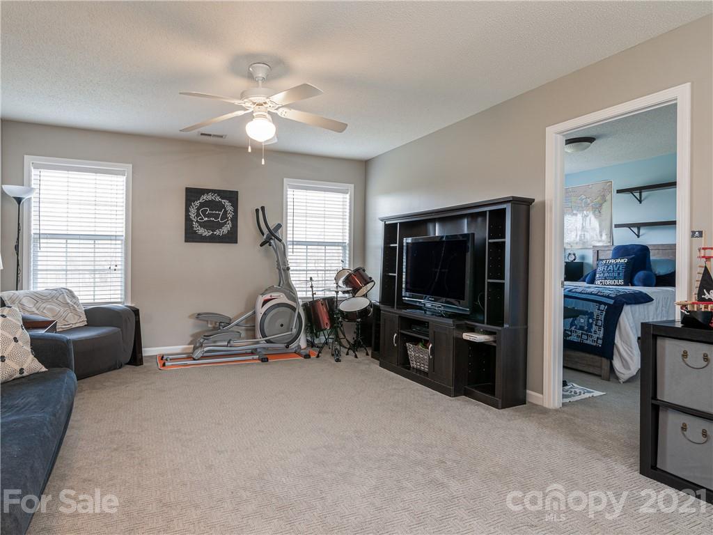 70 Woodfern Road Fletcher, NC 28732 - Photo 21 of 31 Gallery Image 21