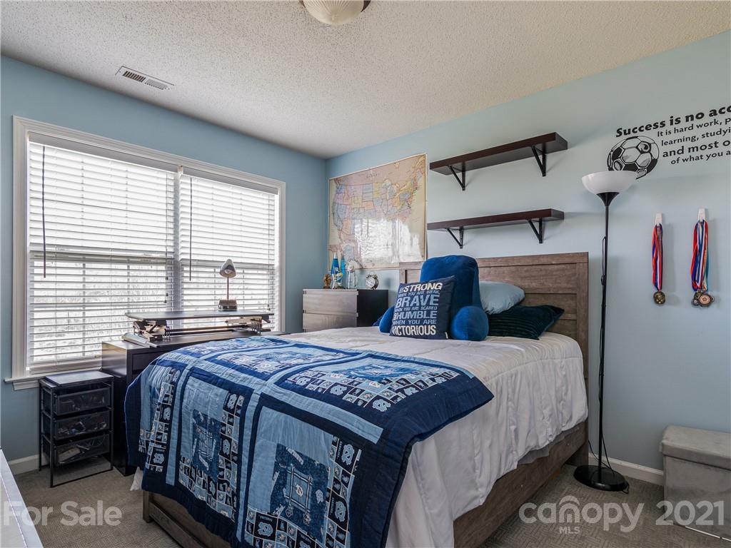 70 Woodfern Road Fletcher, NC 28732 - Photo 23 of 31 Gallery Image 23