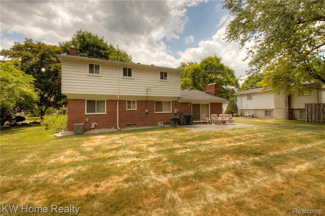 21100 Andover Road Southfield, MI 48076 - Photo 58 of 59 930A0222_3_4.jpg