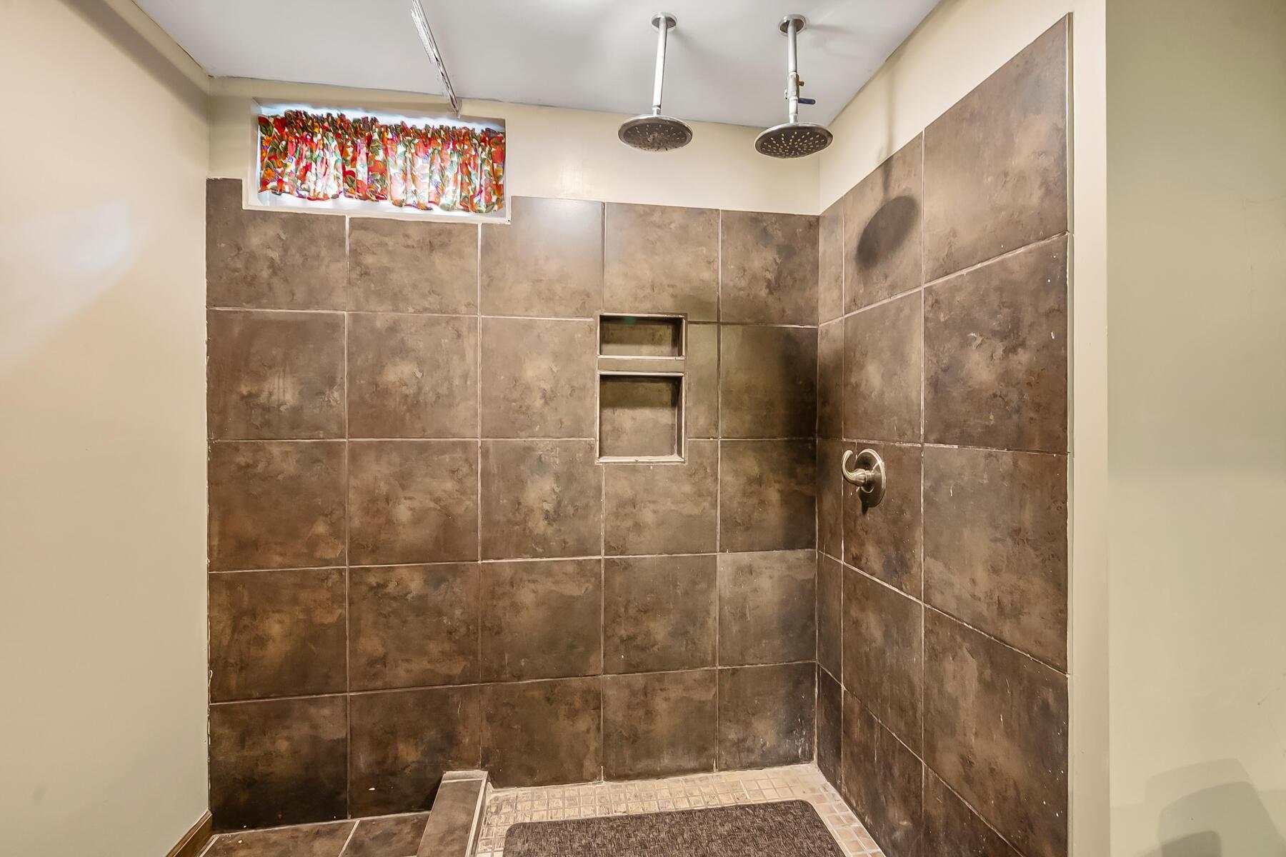 6986 Avery Road Dublin, OH 43017 - Photo 29 of 31 full bath in basement