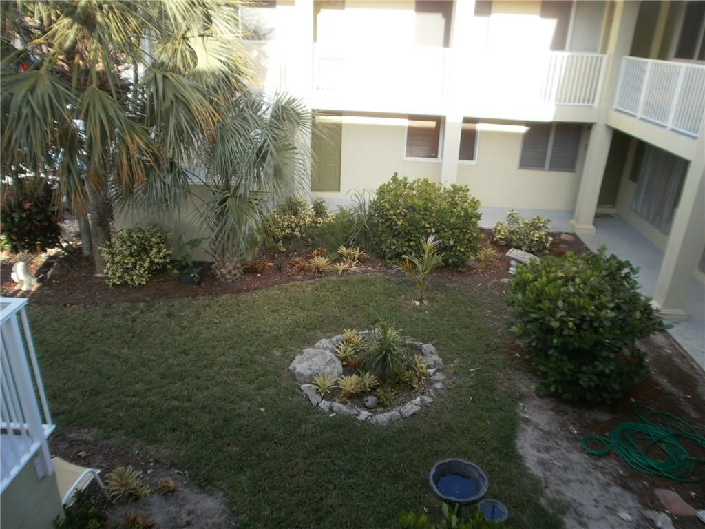 Undisclosed Address Lighthouse Point, FL 33064 - Photo 17 of 19 Central courtyard.