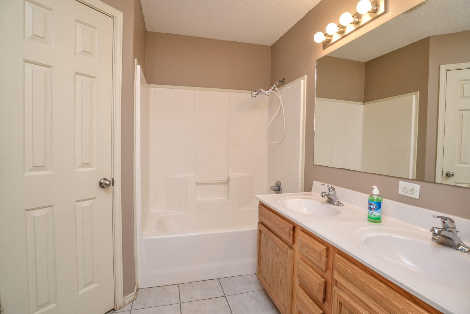 10601 Canton Avenue Lubbock, TX 79423 - Photo 20 of 25 Photo 20