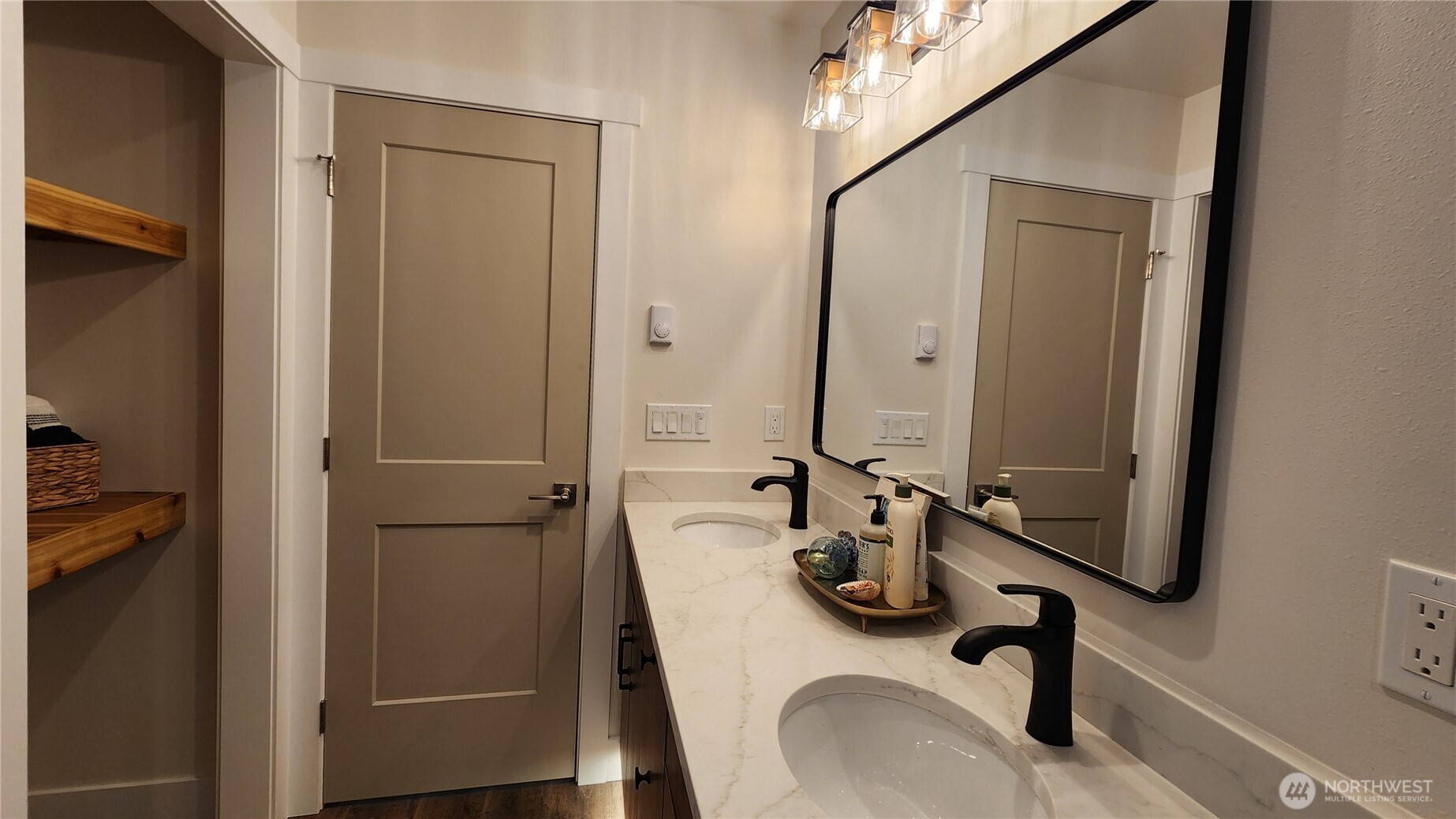 360 Lakeview Loop Northeast Ocean Shores, WA 98569 - Photo 20 of 36