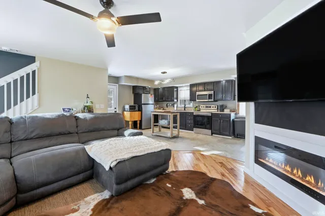 $229,900 | 3302 McArthur Drive, Fort Wayne, IN 46809