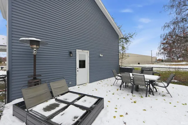 $229,900 | 3302 McArthur Drive, Fort Wayne, IN 46809