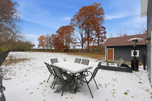 $229,900 | 3302 McArthur Drive, Fort Wayne, IN 46809