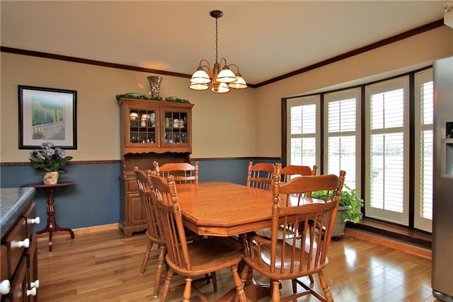 1174 Dimple Road Chapmansboro, TN 37035 - Photo 11 of 20 Eatin kitchen has enough space for a large dining table