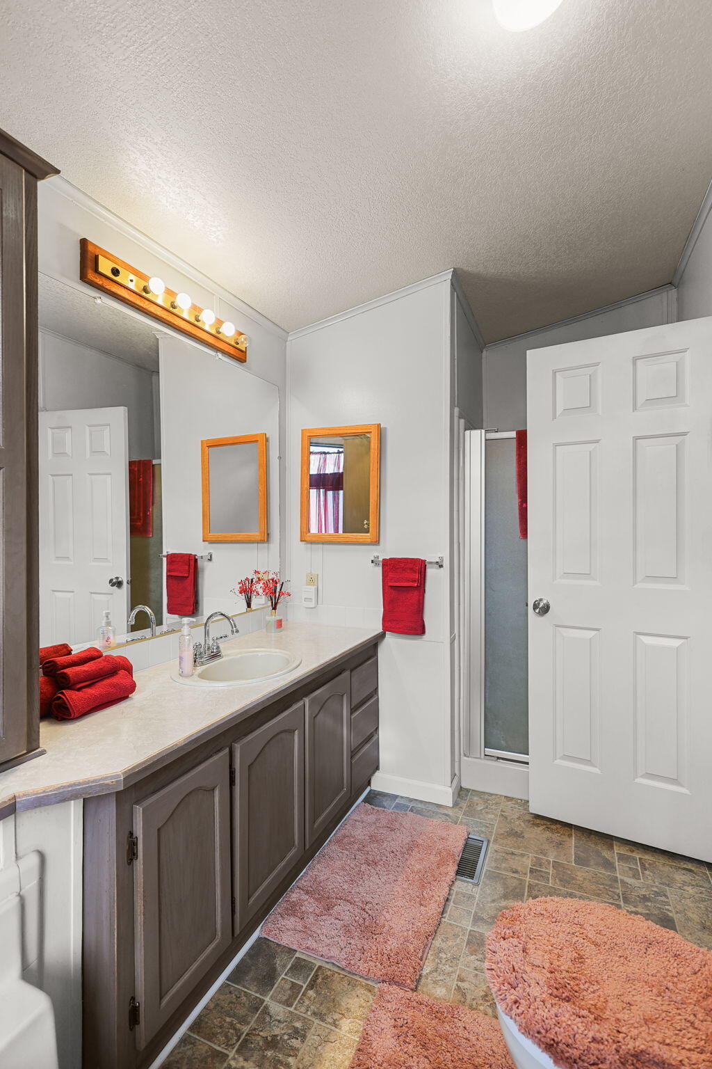 30896 Battle Creek Bottom Road Manton, CA 96059 - Photo 21 of 31 Bathroom 2