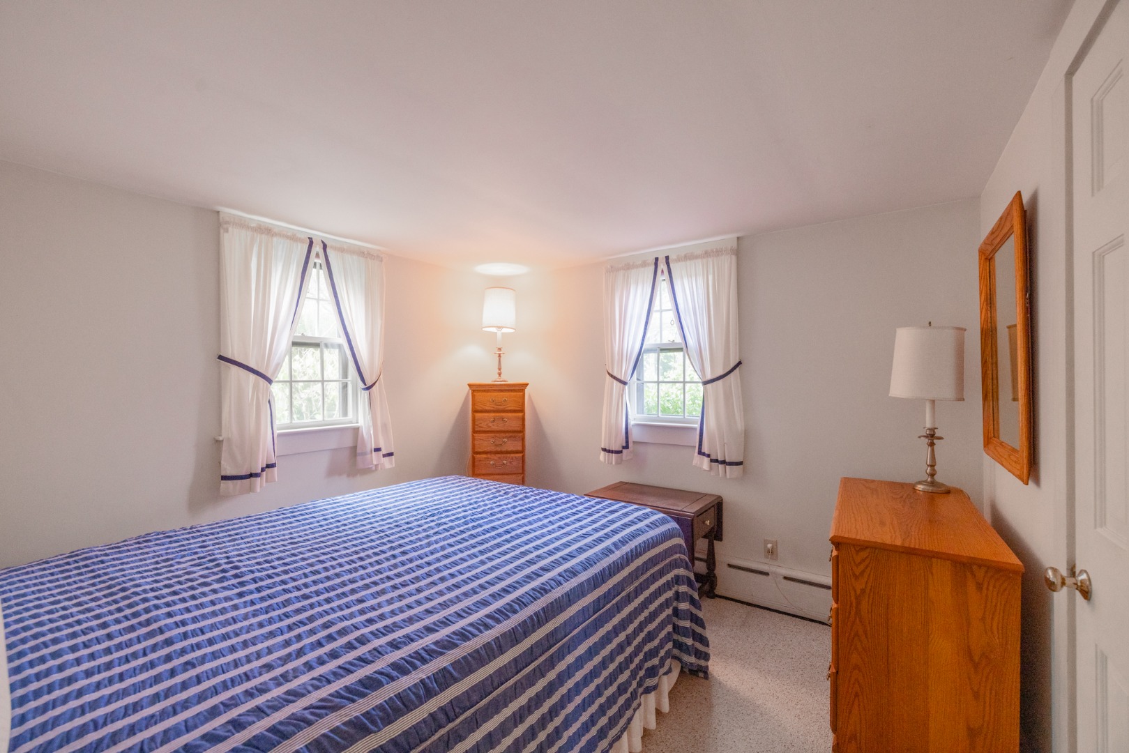 161 Orange Street Nantucket, MA 02554 - Photo 38 of 40