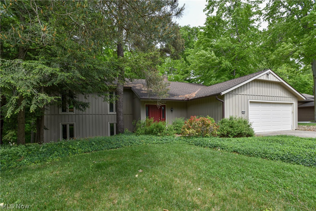 17612 Ridge Creek Road Strongsville, OH 44136 - Photo 1 of 31 Gallery Image 1