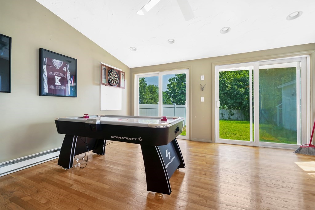 163 Wedgewood Road Worcester, MA 01602 - Photo 9 of 16 Gallery Image 9