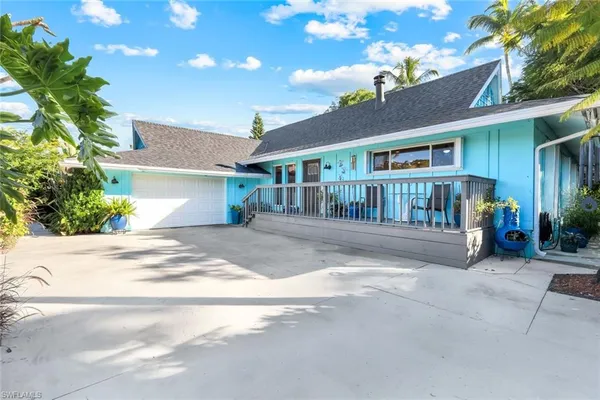 $500,000 | 4352 Parrot Avenue, Naples, FL 34104