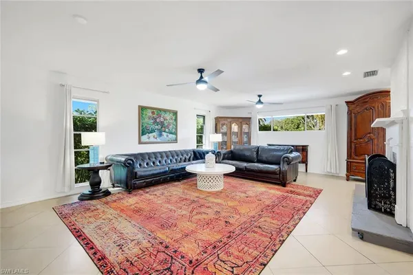 $500,000 | 4352 Parrot Avenue, Naples, FL 34104