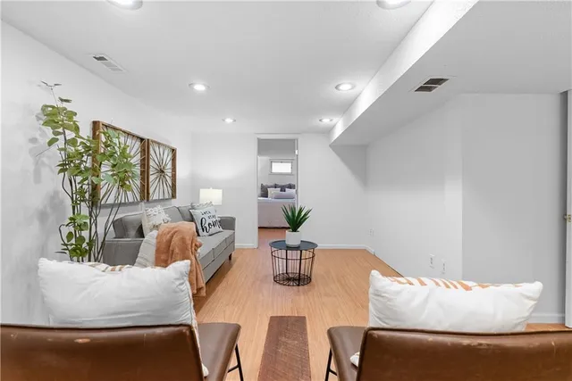 $259,900 | 500 Southwest Mission Road, Lee's Summit, MO 64063