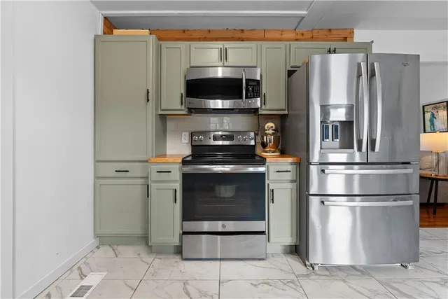 $259,900 | 500 Southwest Mission Road, Lee's Summit, MO 64063