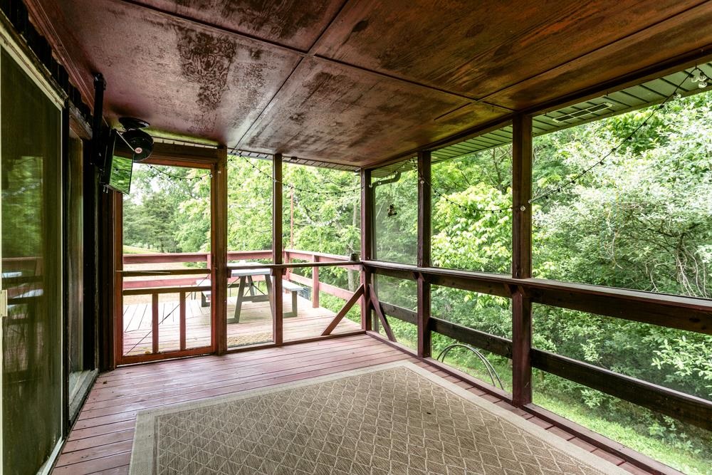 609 Mountain View Road Shenandoah, VA 22849 - Photo 20 of 33 Gallery Image 20
