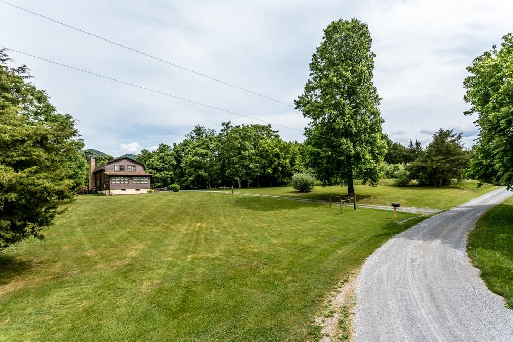 609 Mountain View Road Shenandoah, VA 22849 - Photo 30 of 33 Gallery Image 30