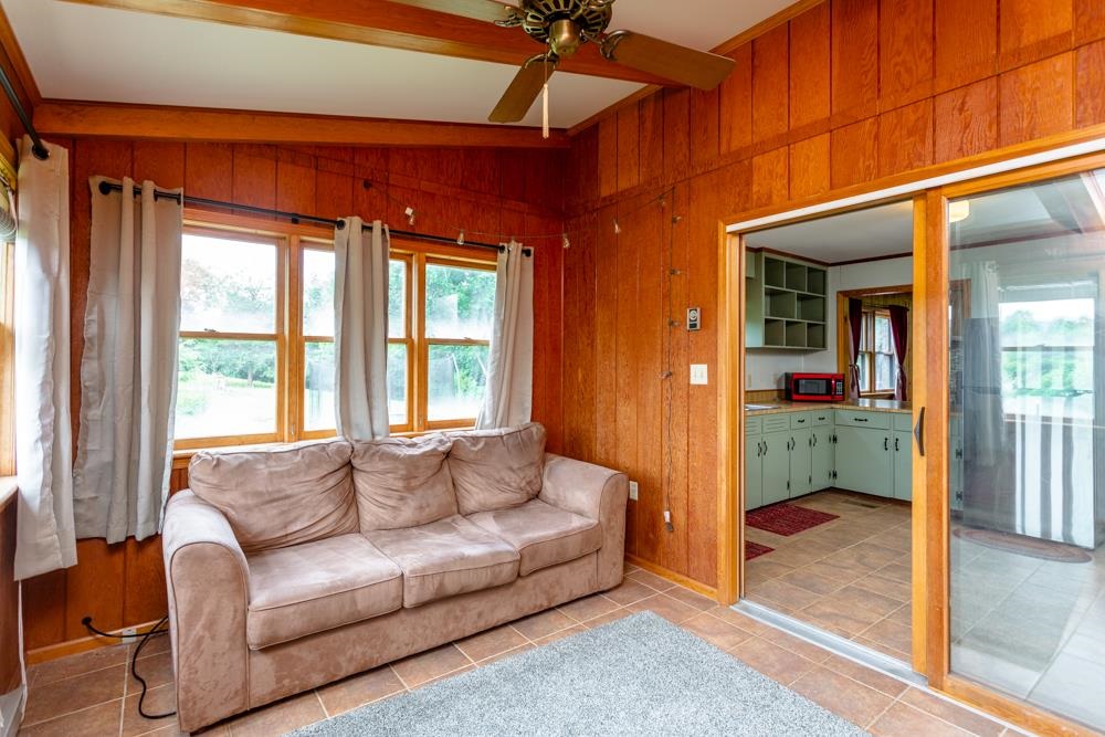 609 Mountain View Road Shenandoah, VA 22849 - Photo 10 of 33 Gallery Image 10