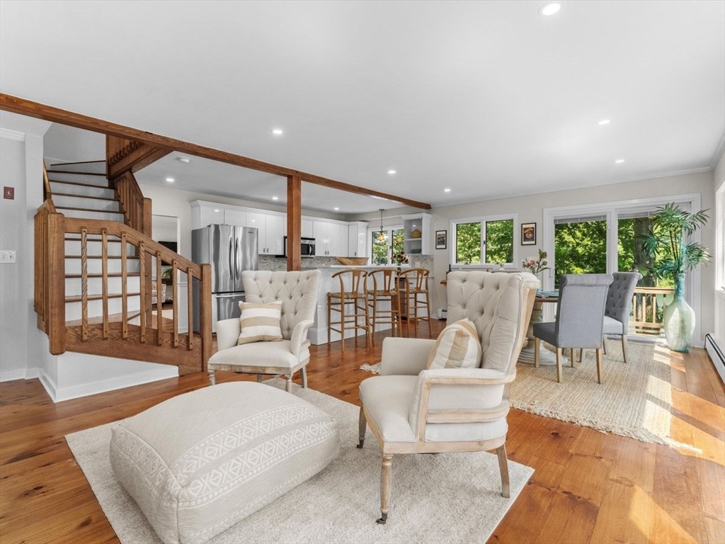 105 Crockett Road Upton, MA 01757 - Photo 6 of 42 Gallery Image 6