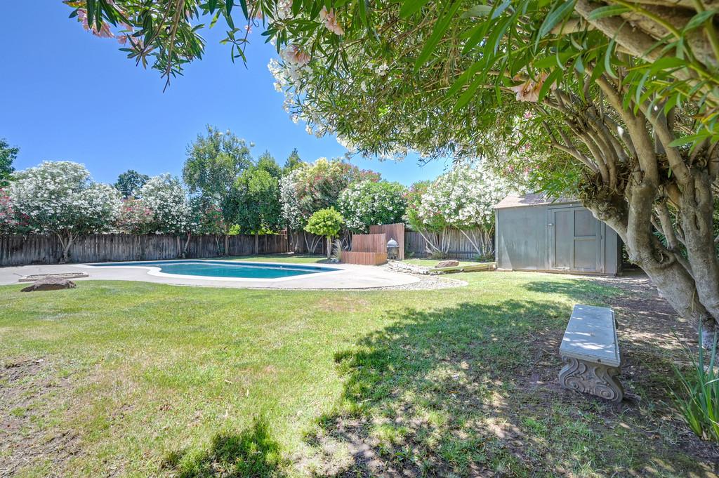 3517 Ronk Way Sacramento, CA 95821 - Photo 72 of 88
