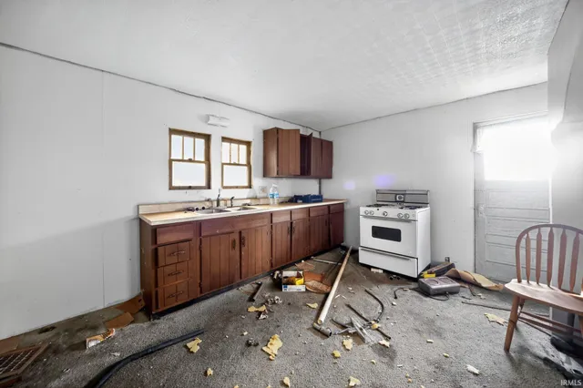 $59,800 | 419 Sunnyside Avenue, Aurora, IN 47001