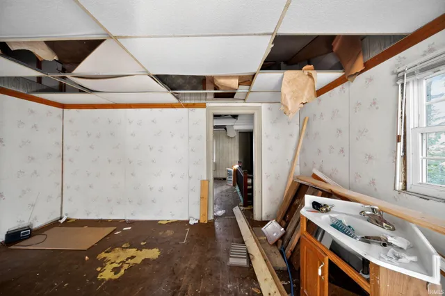 $59,800 | 419 Sunnyside Avenue, Aurora, IN 47001