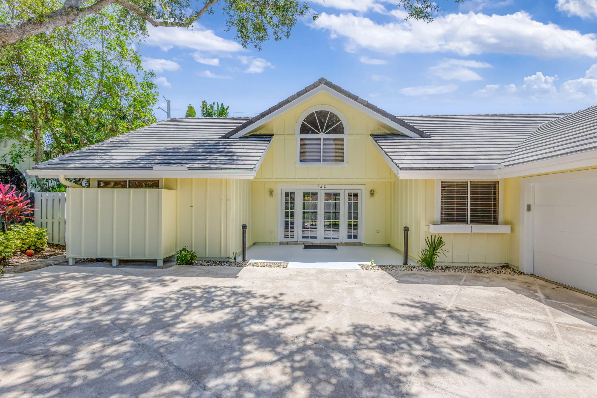 120 Bayberry Circle Jupiter, FL 33458 - Photo 2 of 37 Plenty of Parking