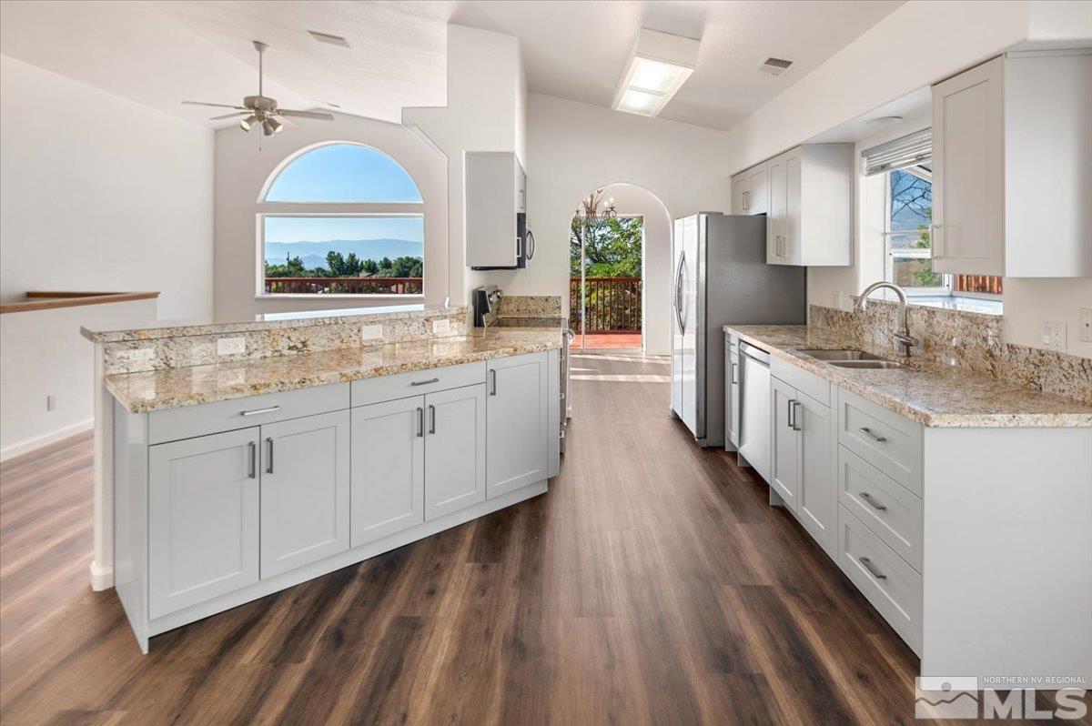 662 Tarn Way Reno, NV 89503 - Photo 12 of 40 Photo 12