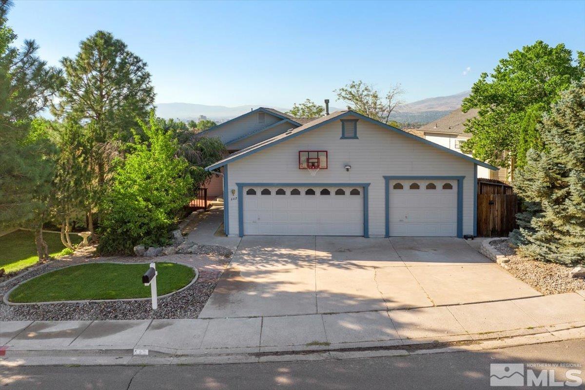 662 Tarn Way Reno, NV 89503 - Photo 2 of 40 Photo 2