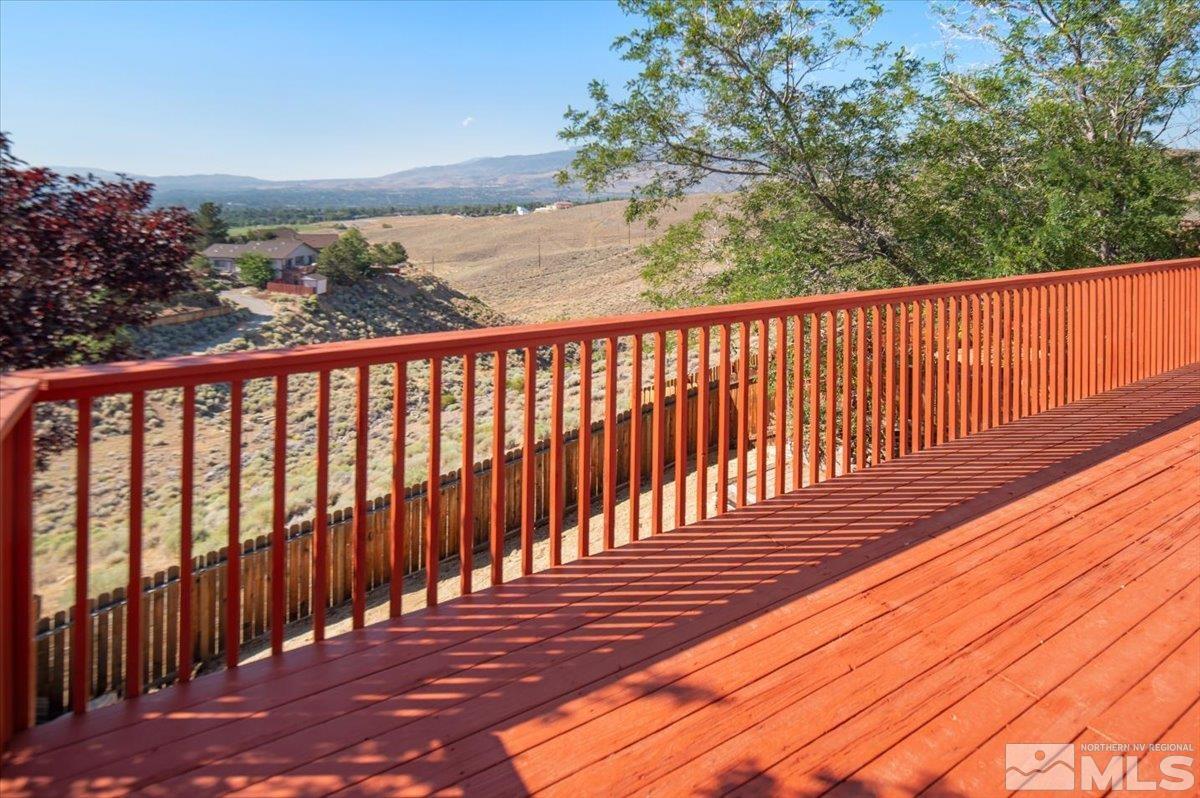 662 Tarn Way Reno, NV 89503 - Photo 9 of 40 Photo 9