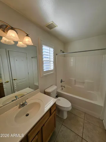 $1,995 | 3841 East Minton Street, Phoenix, AZ 85042