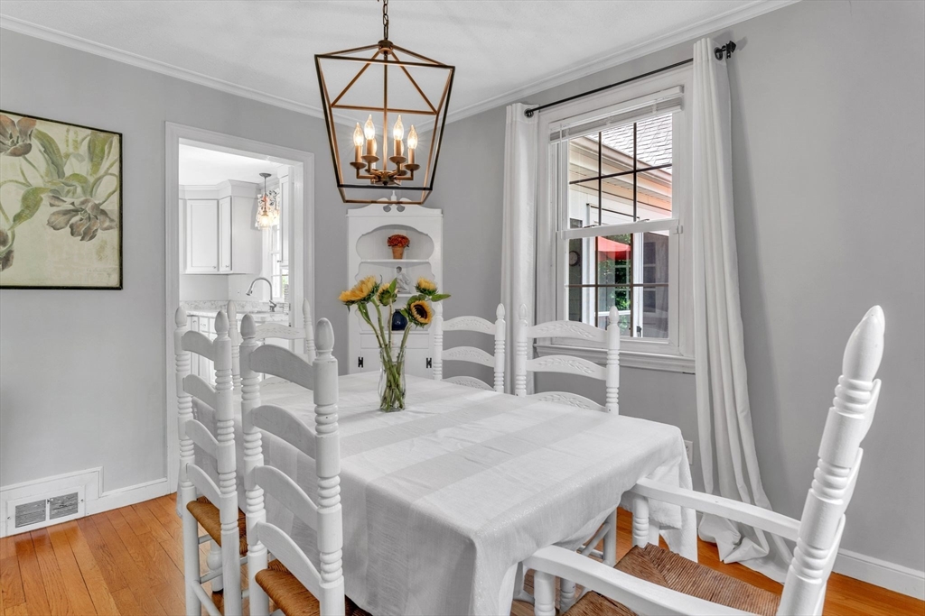 158 Falmouth Road West Springfield, MA 01089 - Photo 13 of 42 Gallery Image 13