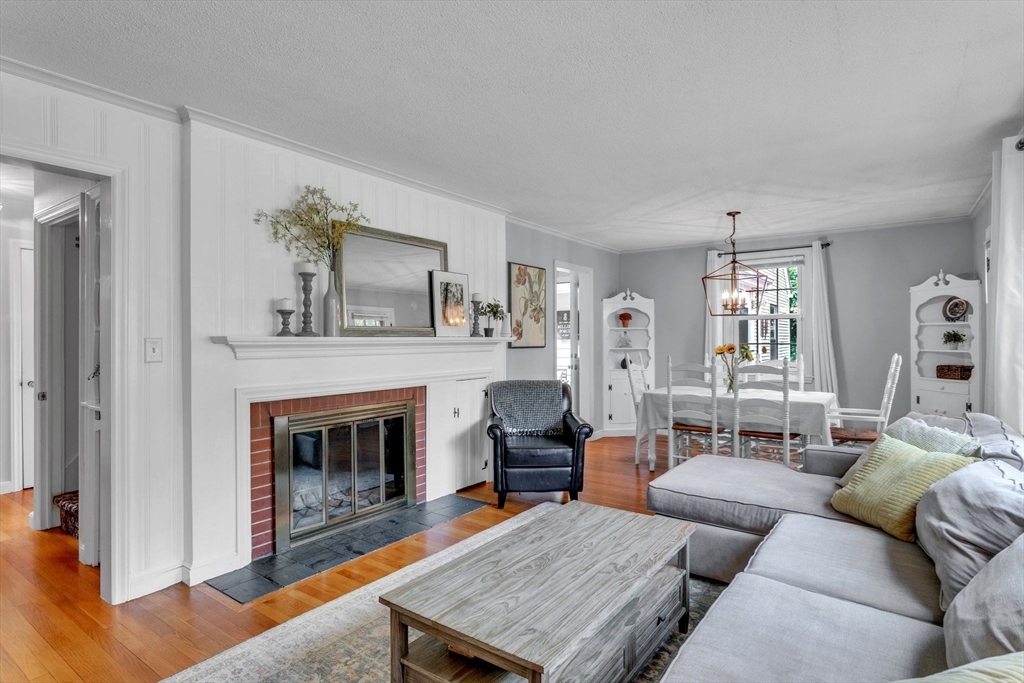 158 Falmouth Road West Springfield, MA 01089 - Photo 18 of 42 Gallery Image 18