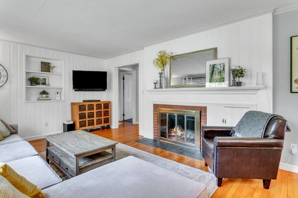 158 Falmouth Road West Springfield, MA 01089 - Photo 21 of 42 Gallery Image 21