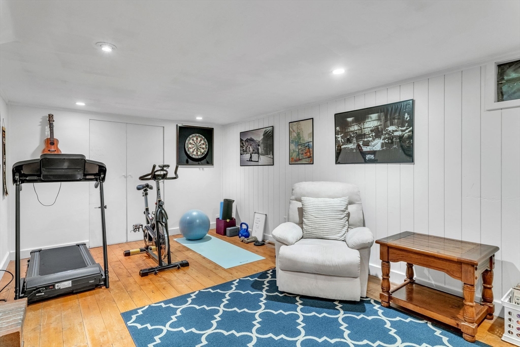 158 Falmouth Road West Springfield, MA 01089 - Photo 33 of 42 Gallery Image 33