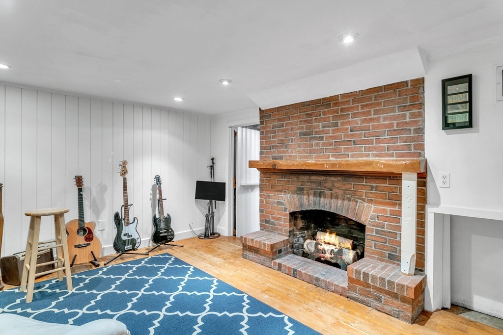 158 Falmouth Road West Springfield, MA 01089 - Photo 34 of 42 Gallery Image 34