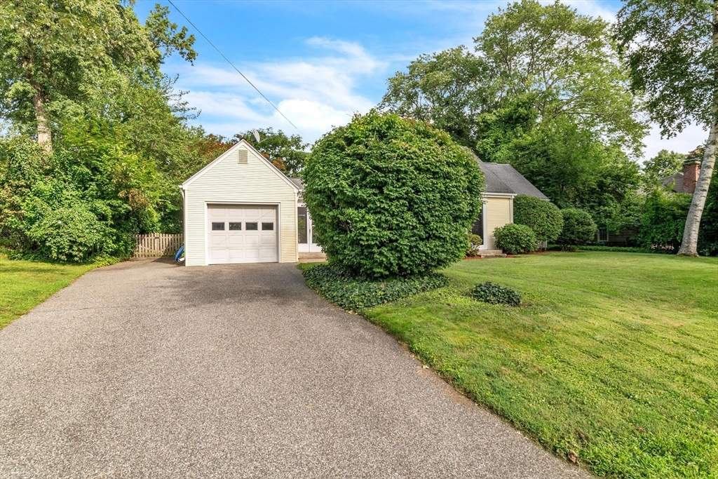 158 Falmouth Road West Springfield, MA 01089 - Photo 41 of 42 Gallery Image 41