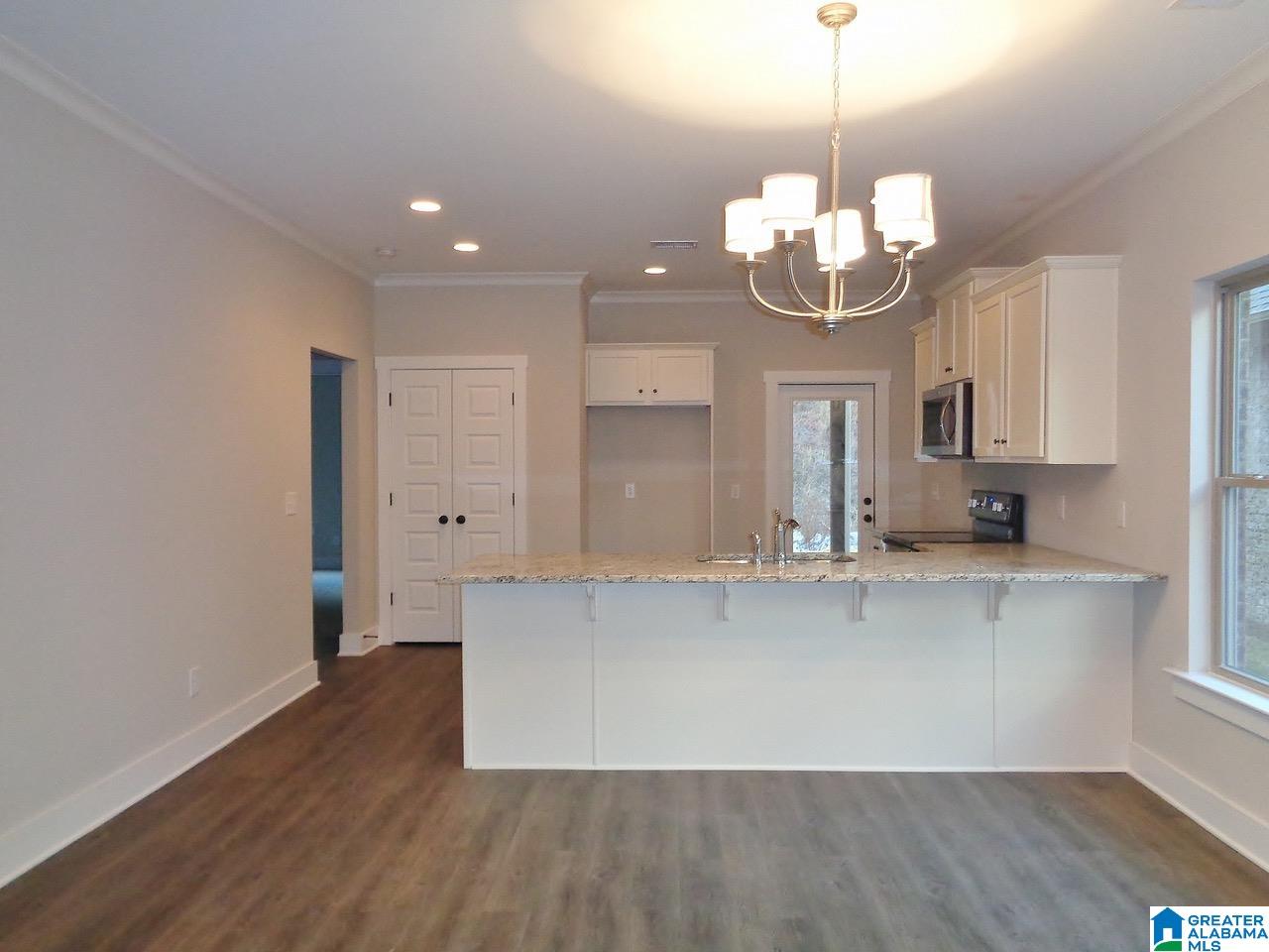 5568 Park Side Road Birmingham, AL 35244 - Photo 3 of 14