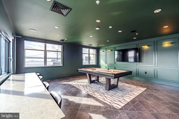 $3,245 | 503-29 North Columbus Boulevard, Unit 1237, Philadelphia, PA 19123