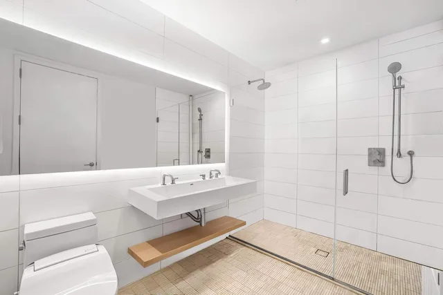 $1,725,000 | 98 Front Street, Unit 7Q | DUMBO