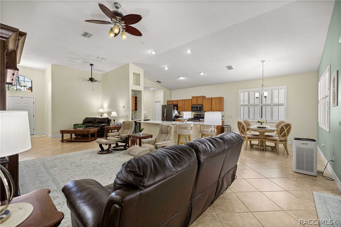 155 West Doerr Path Hernando, FL 34442 - Photo 19 of 76