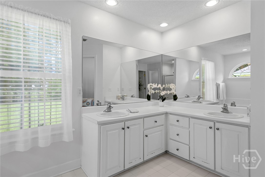 18 Oakmont Road Savannah, GA 31419 - Photo 18 of 37 Gallery Image 18